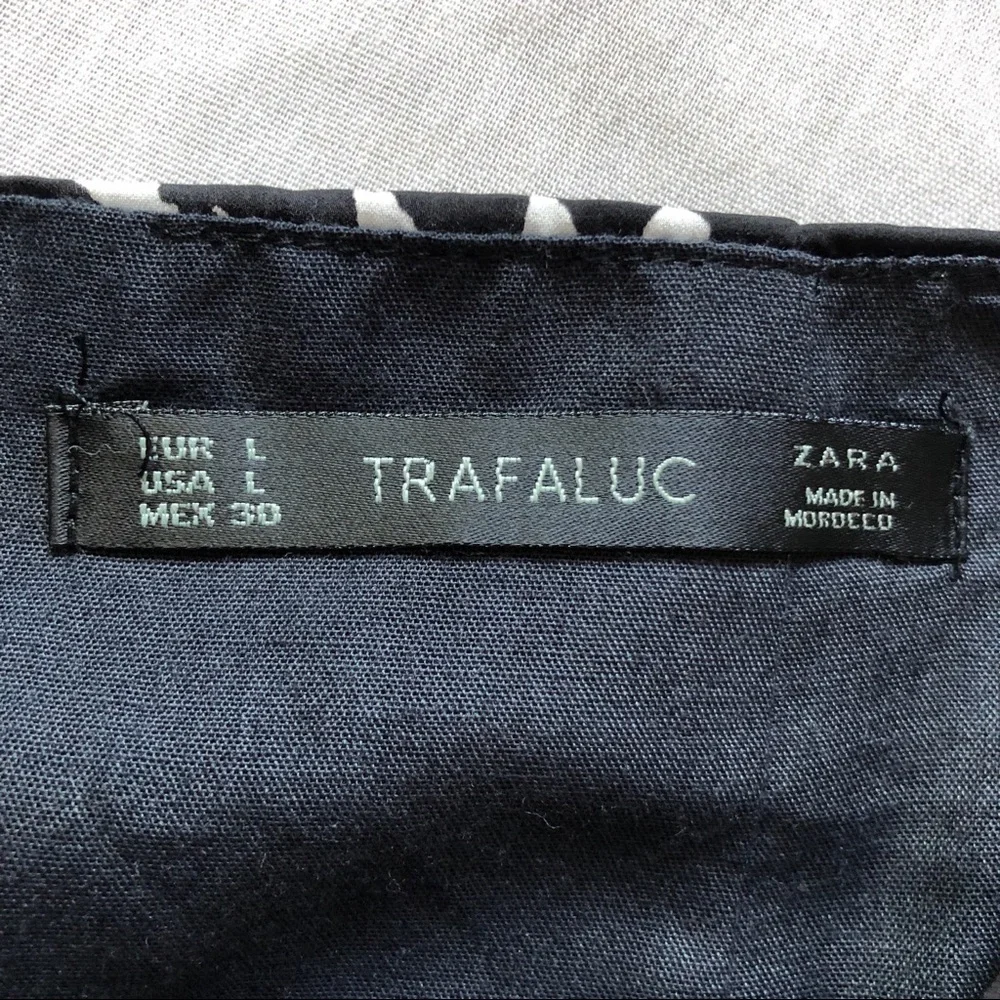 zara ⋆ tropical skirt (runs small)